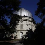 La Faculta de Ciencias Astronómicas y Geofísicas, una de las que impulsa la Escuela Enigmas