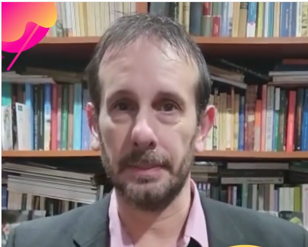 Cautivar desde la historia: las diplomaturas de Mariano Fain y Azul Formación Superior